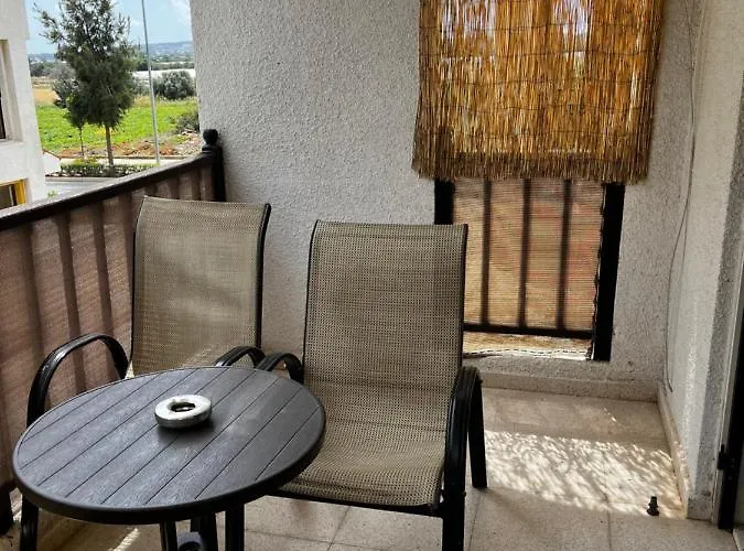 Theodoros Apt.79 * Paralimni